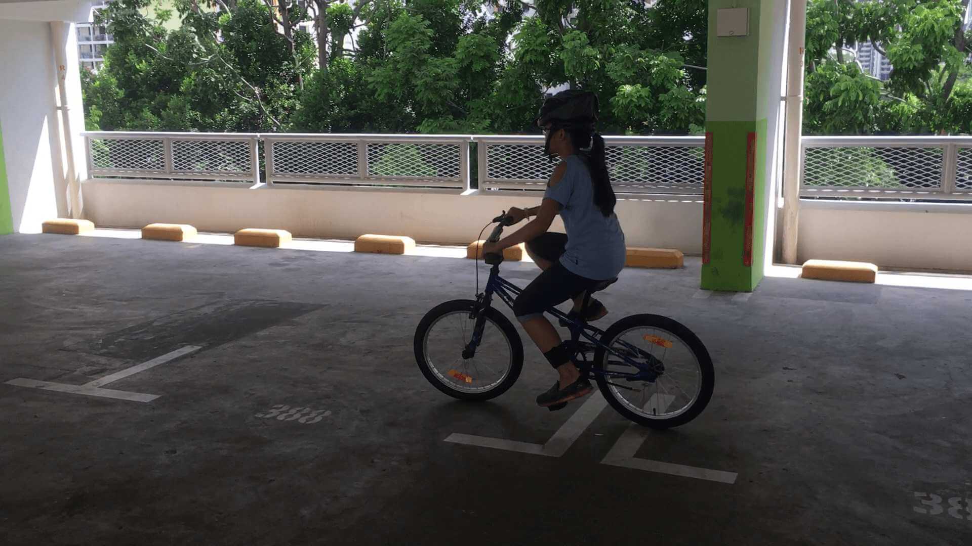 Fai really knows how to communicate with the kids in simple but totally effective terms.