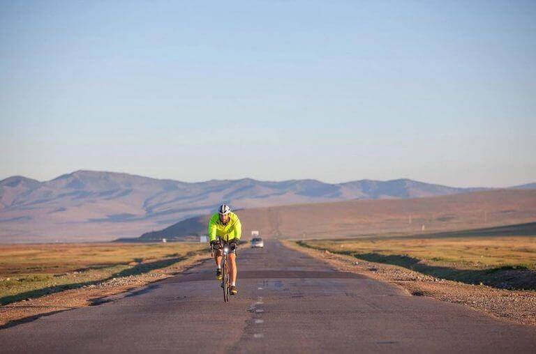 Meet the man trying to cycle the world in 80 days